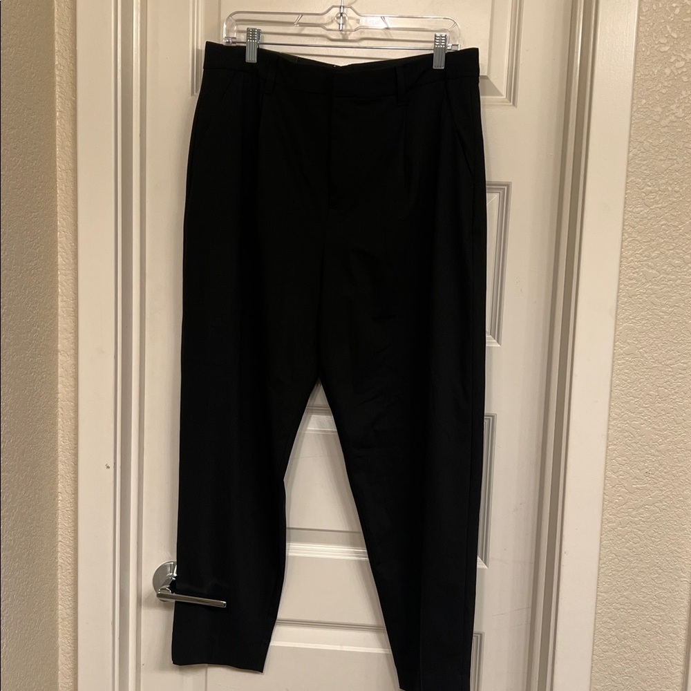 Banana Republic High-Rise Tapered Pants in Black, Women's Size 12, NWT - Picture 2 of 6